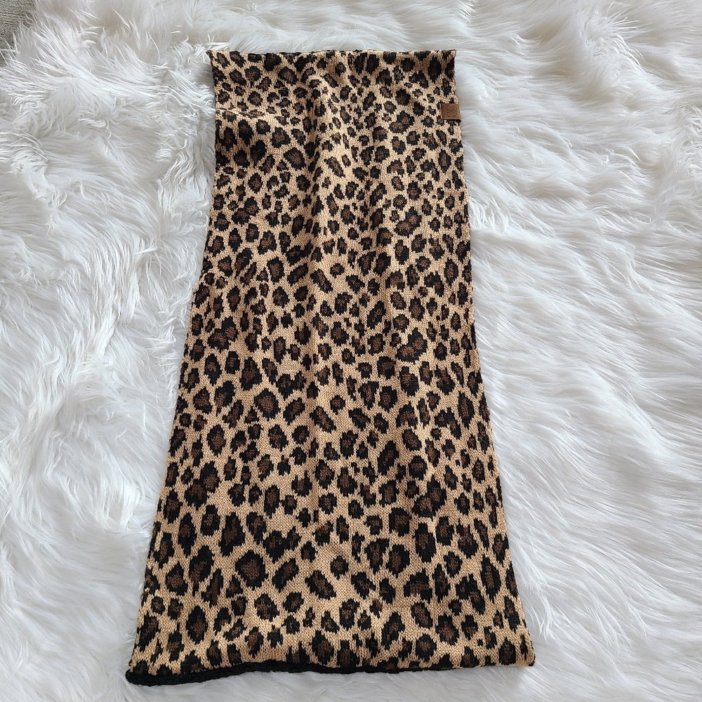 C.C Cheetah Black Infinity Scarf Soft Knit Leopard Boutique Western Sweater Wrap - Picture 3 of 3